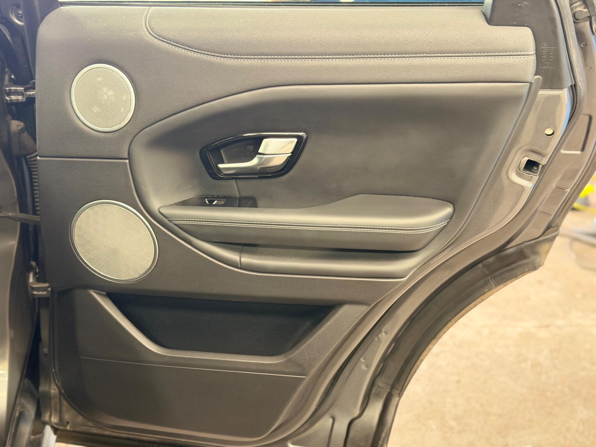Land Rover Range Rover Evoque - Image 50