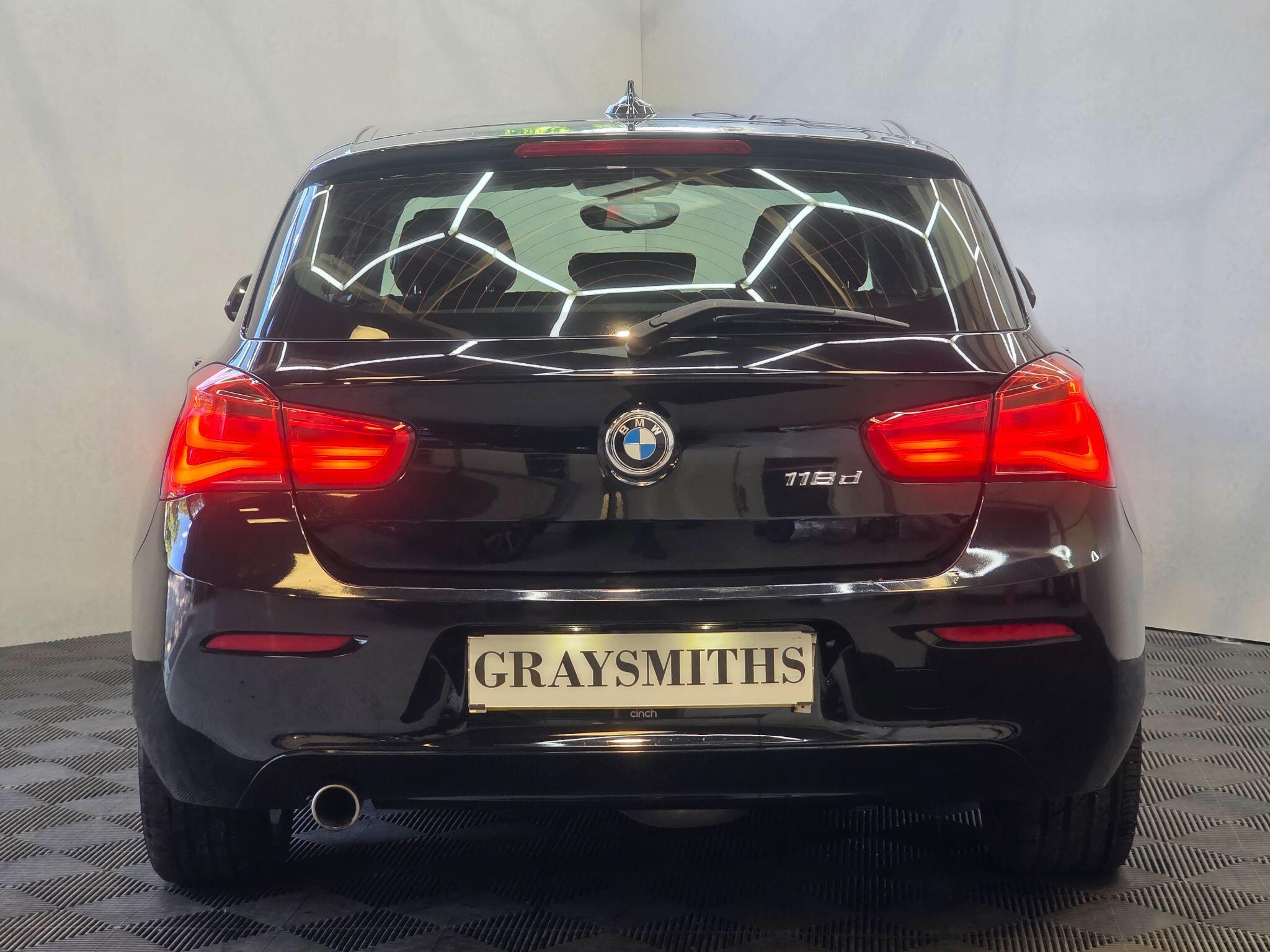 BMW 1 Series - Image 10