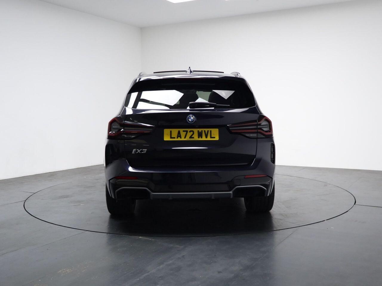 BMW iX3 - Image 11