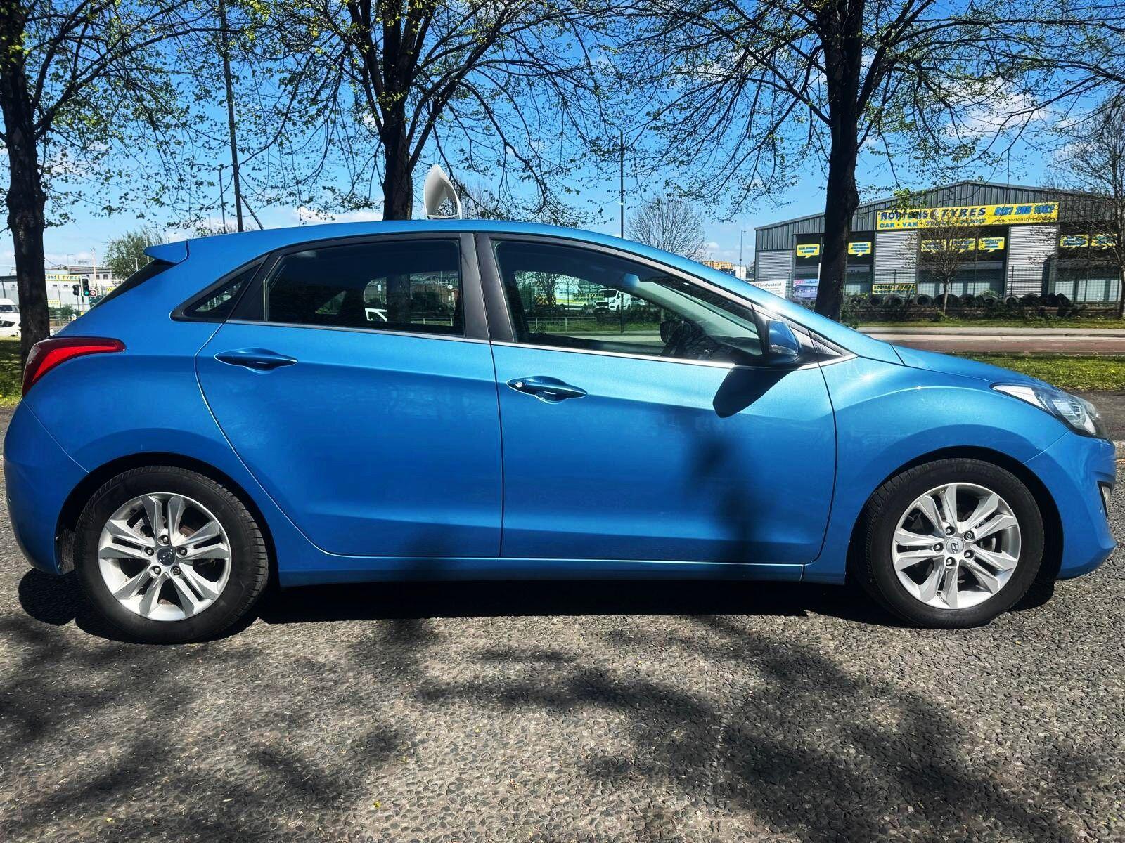 Hyundai i30 - Image 9