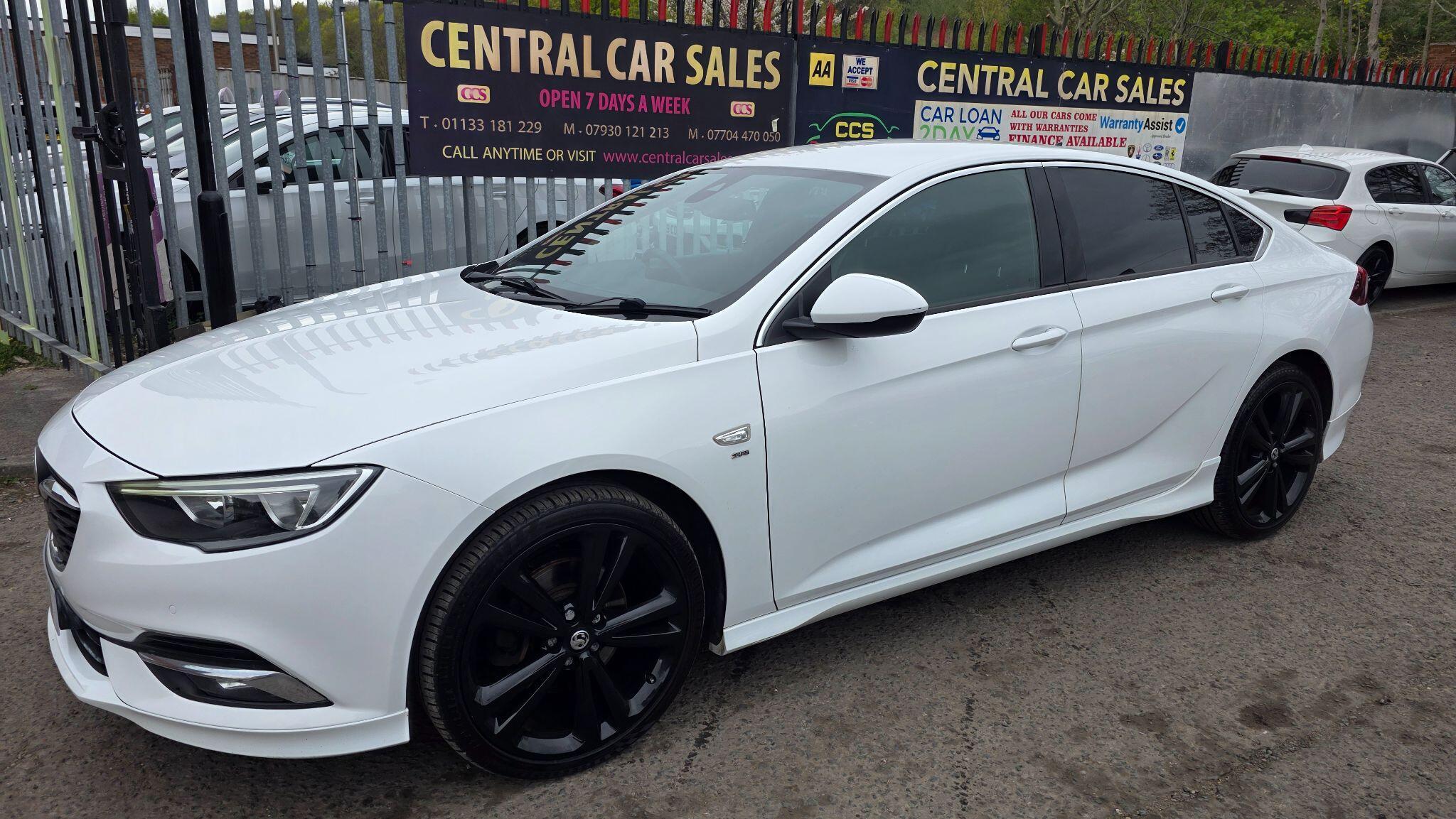 Vauxhall Insignia - Image 21