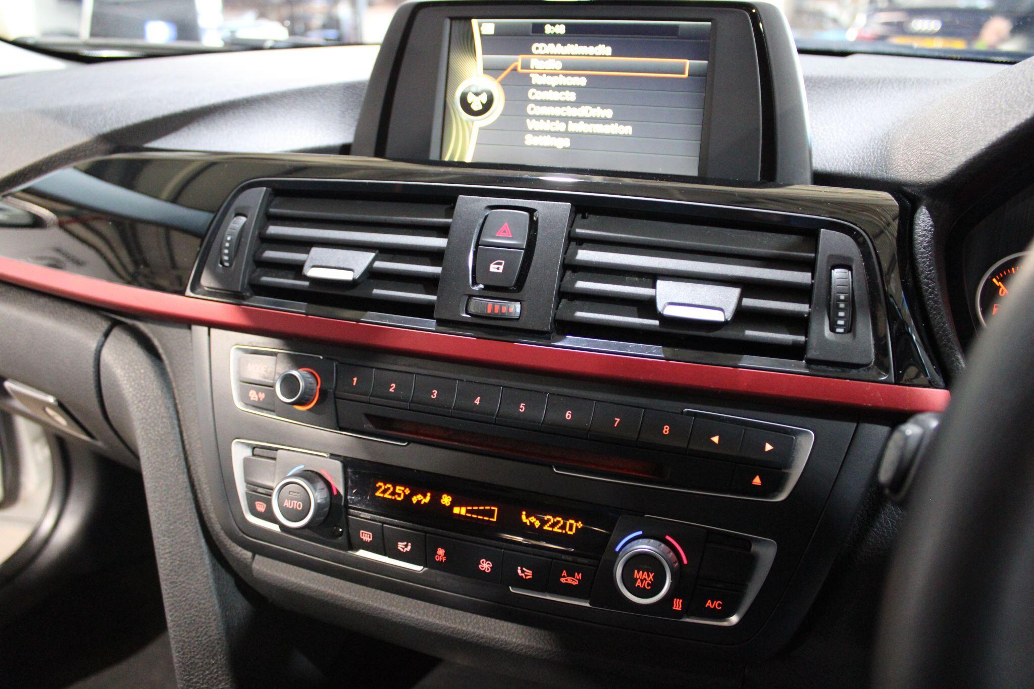 BMW 3 Series - Image 4