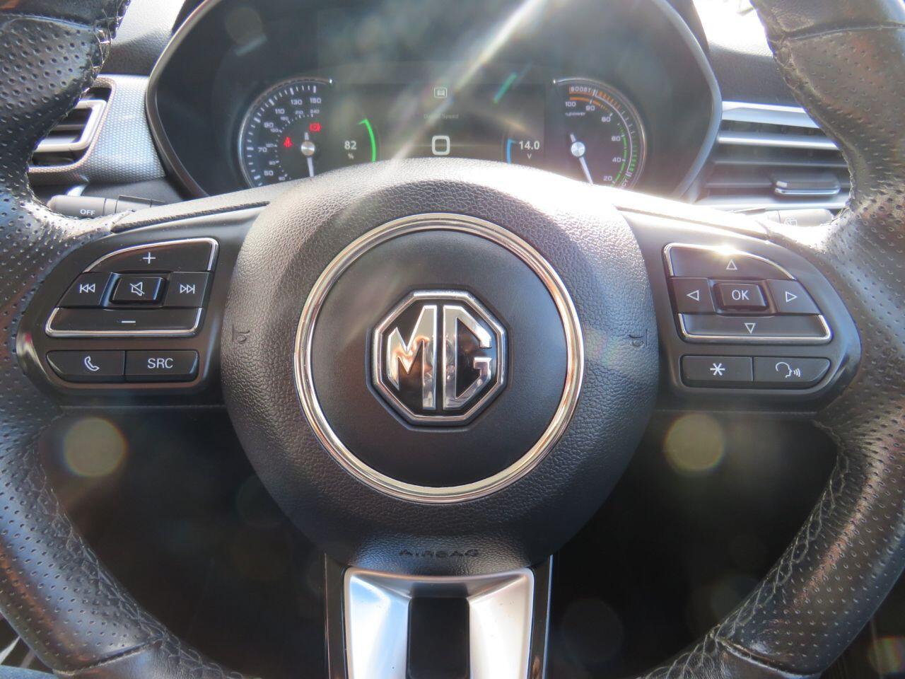 MG MG5 - Image 18