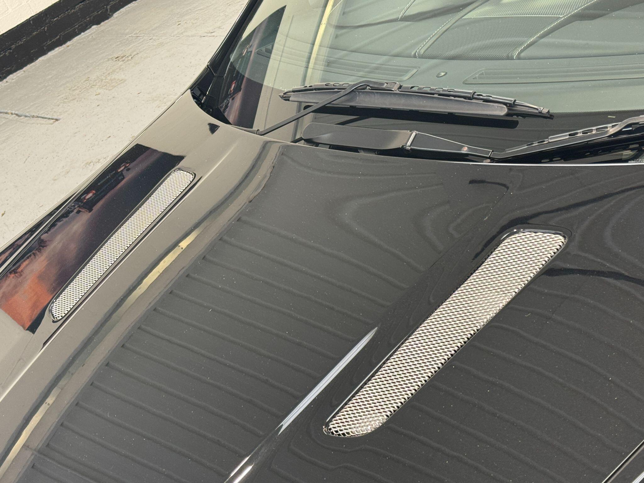 Aston Martin Vantage - Image 51