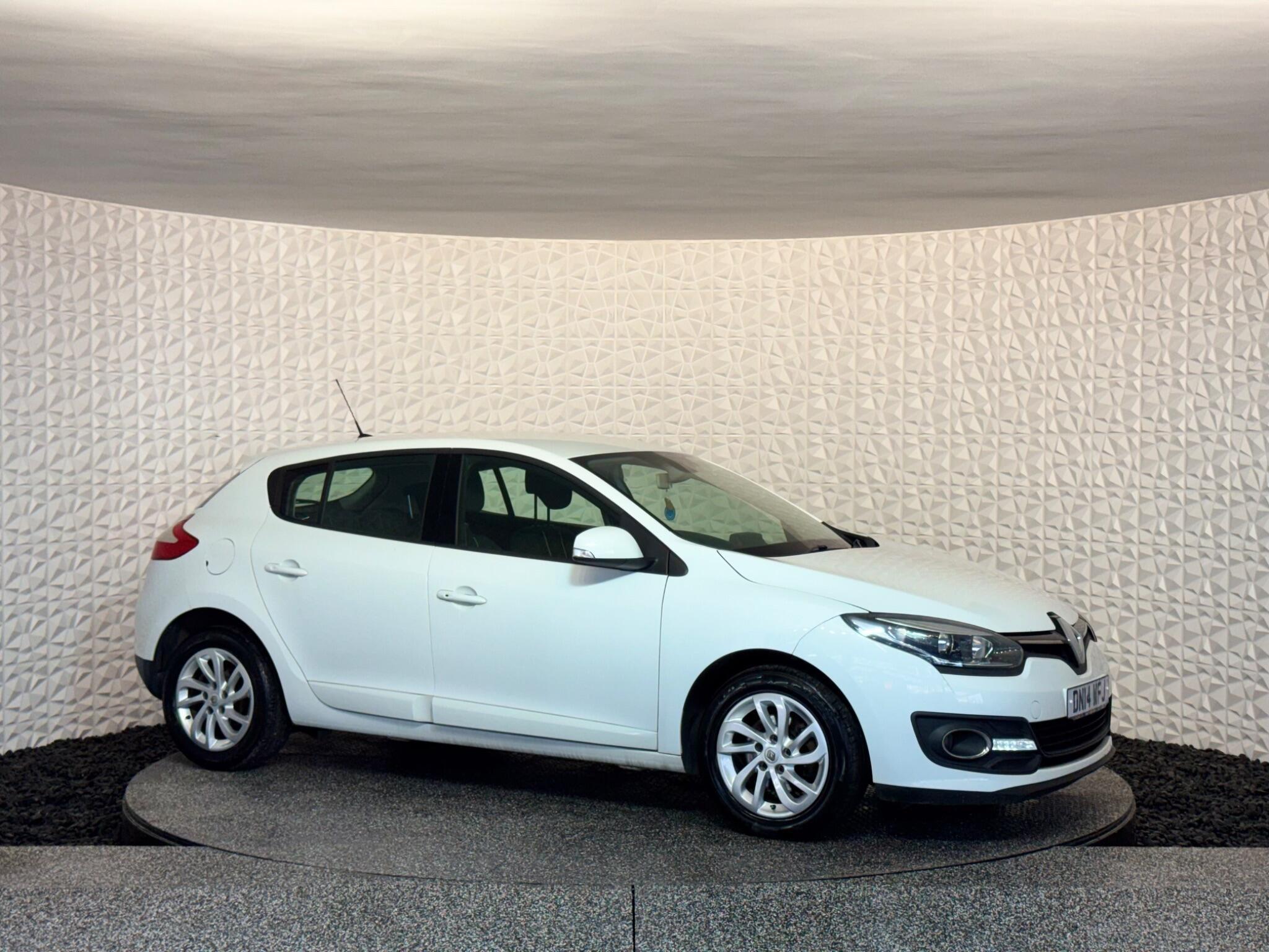 Renault Megane - Image 7