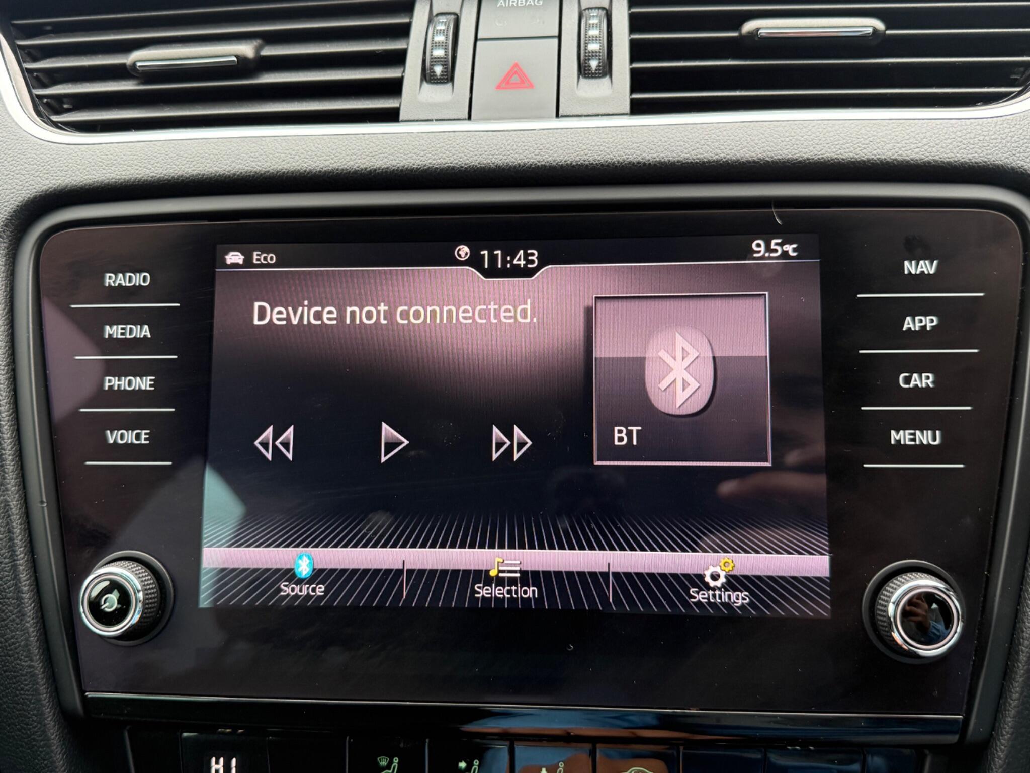 Skoda Octavia - Image 45