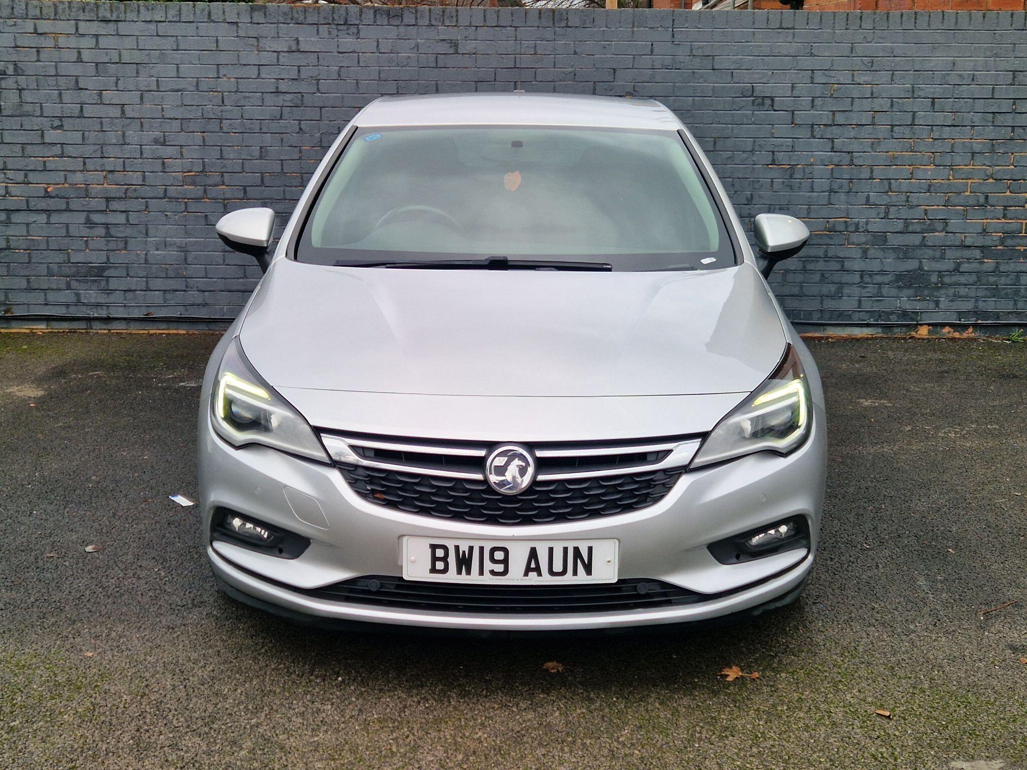 Vauxhall Astra - Image 4