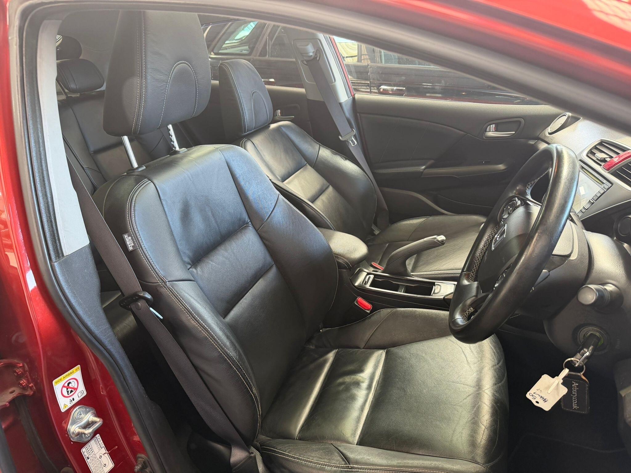 Honda Civic - Image 9