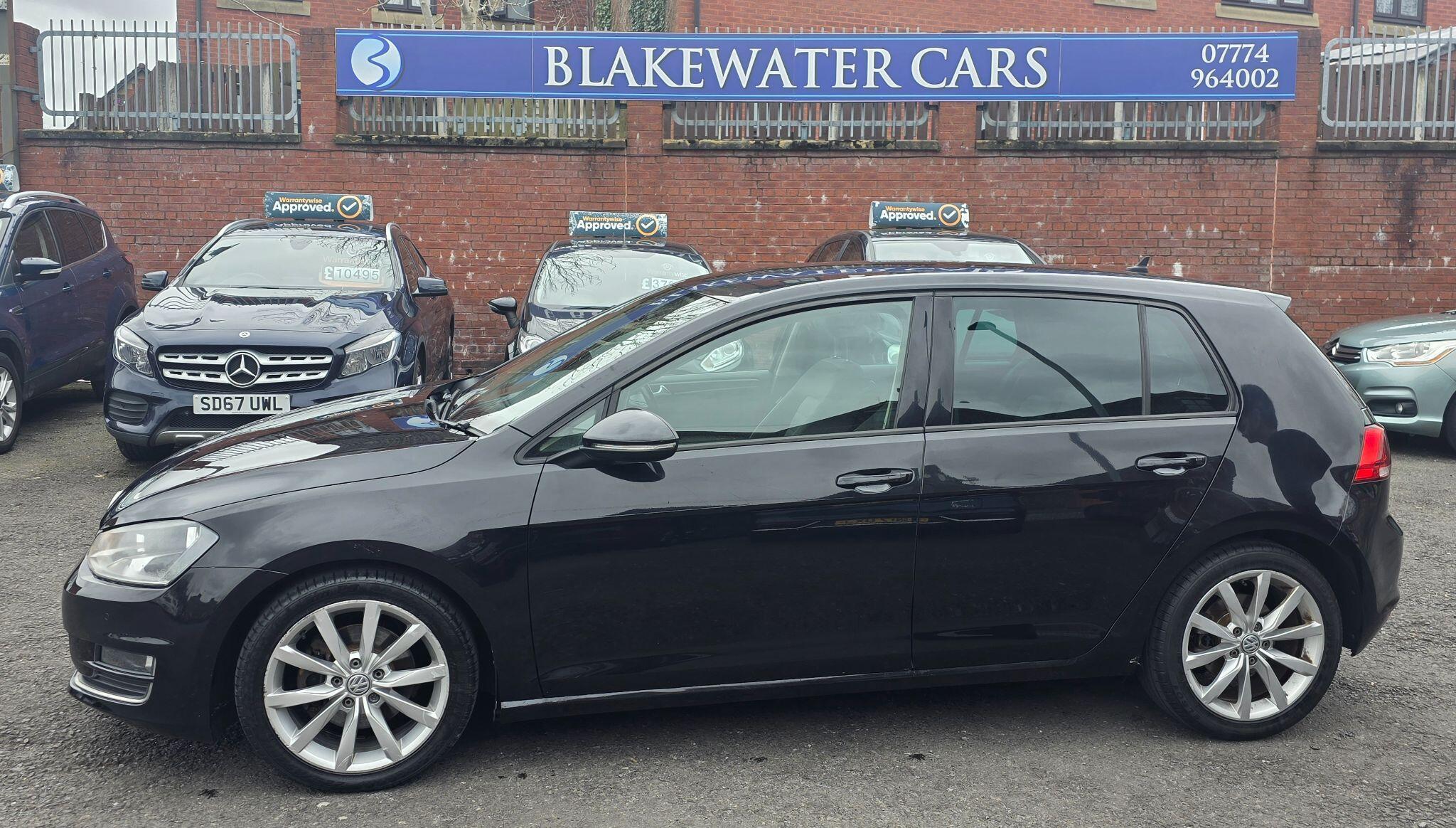 Volkswagen Golf - Image 4