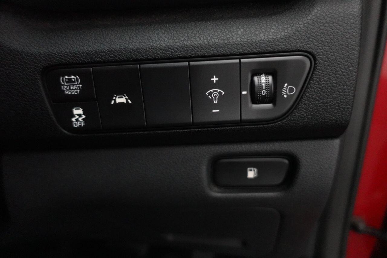 Kia Niro - Image 16