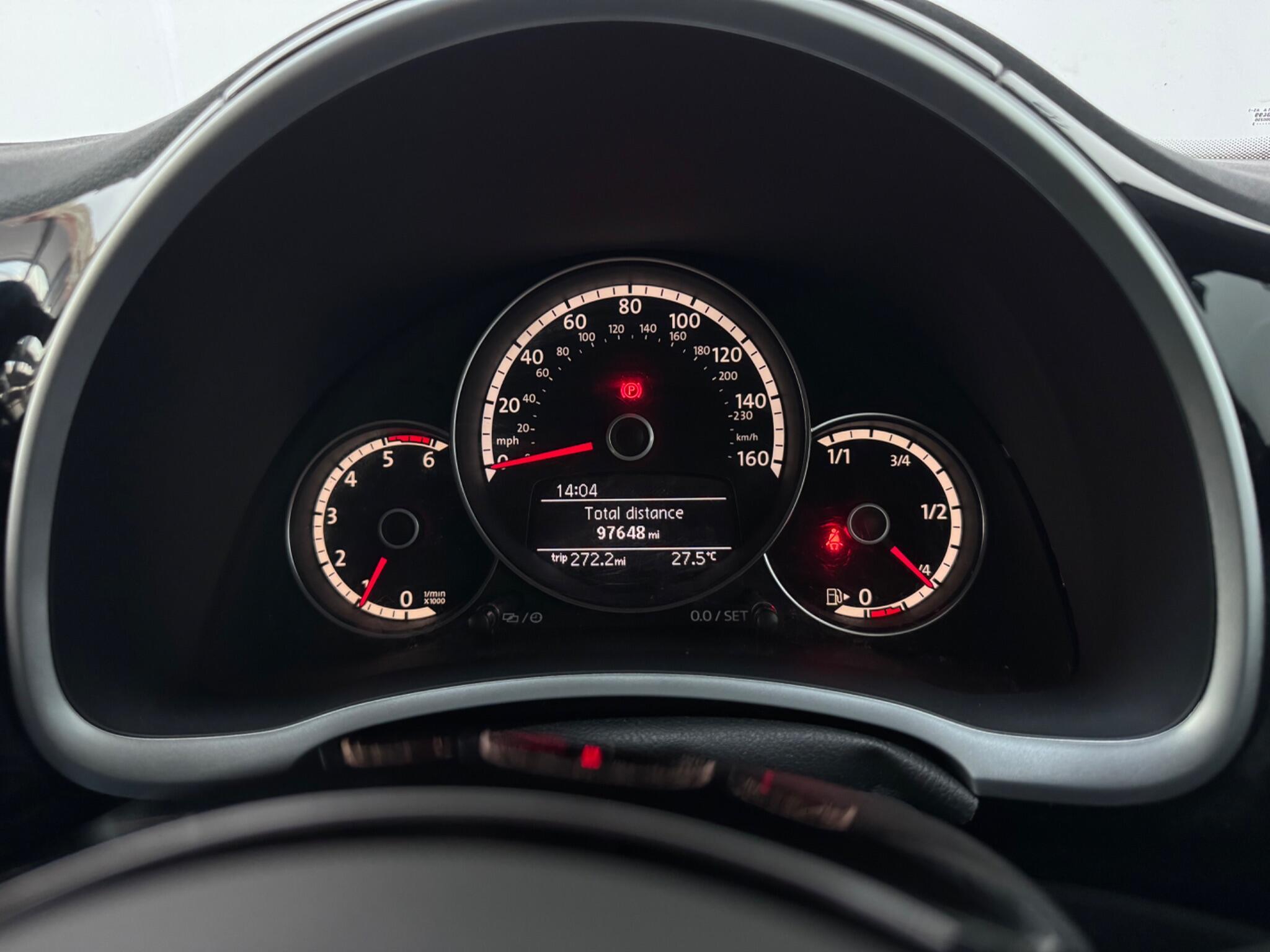 Volkswagen Beetle - Image 13