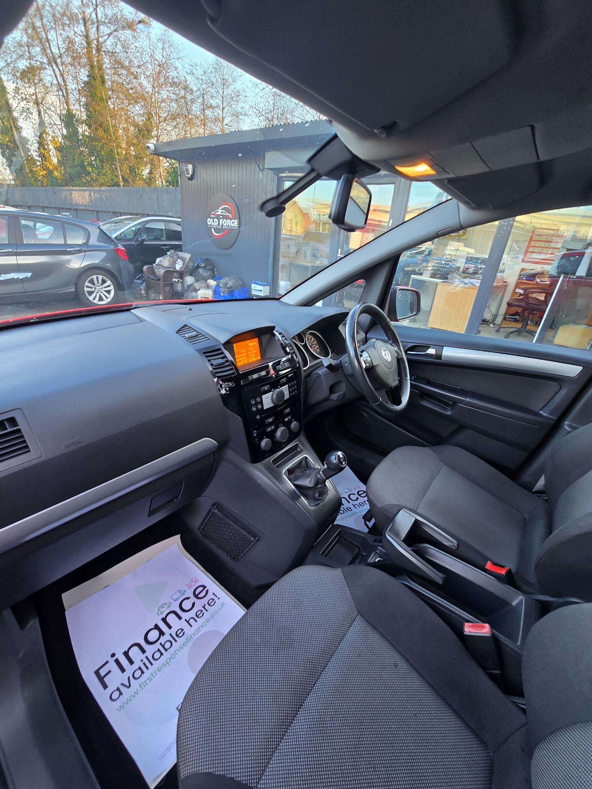 Vauxhall Zafira - Image 36