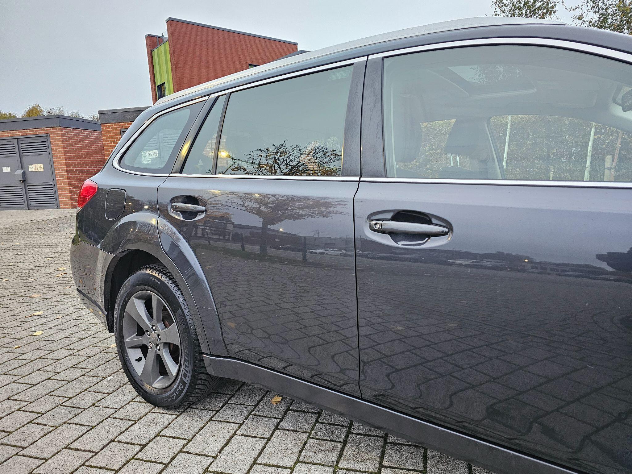 Subaru Outback - Image 36