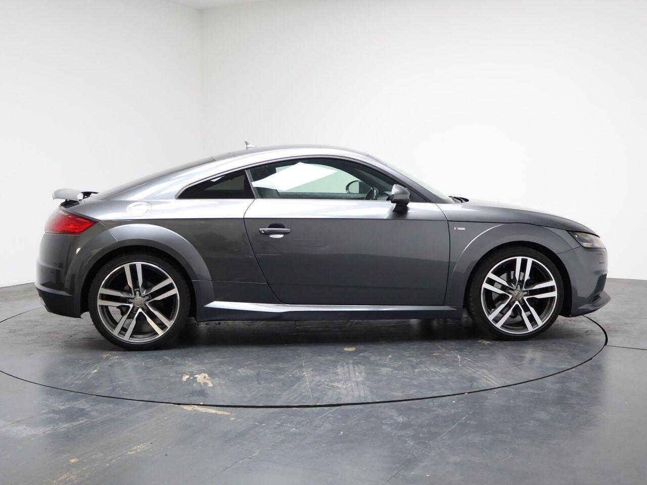 Audi TT - Image 14