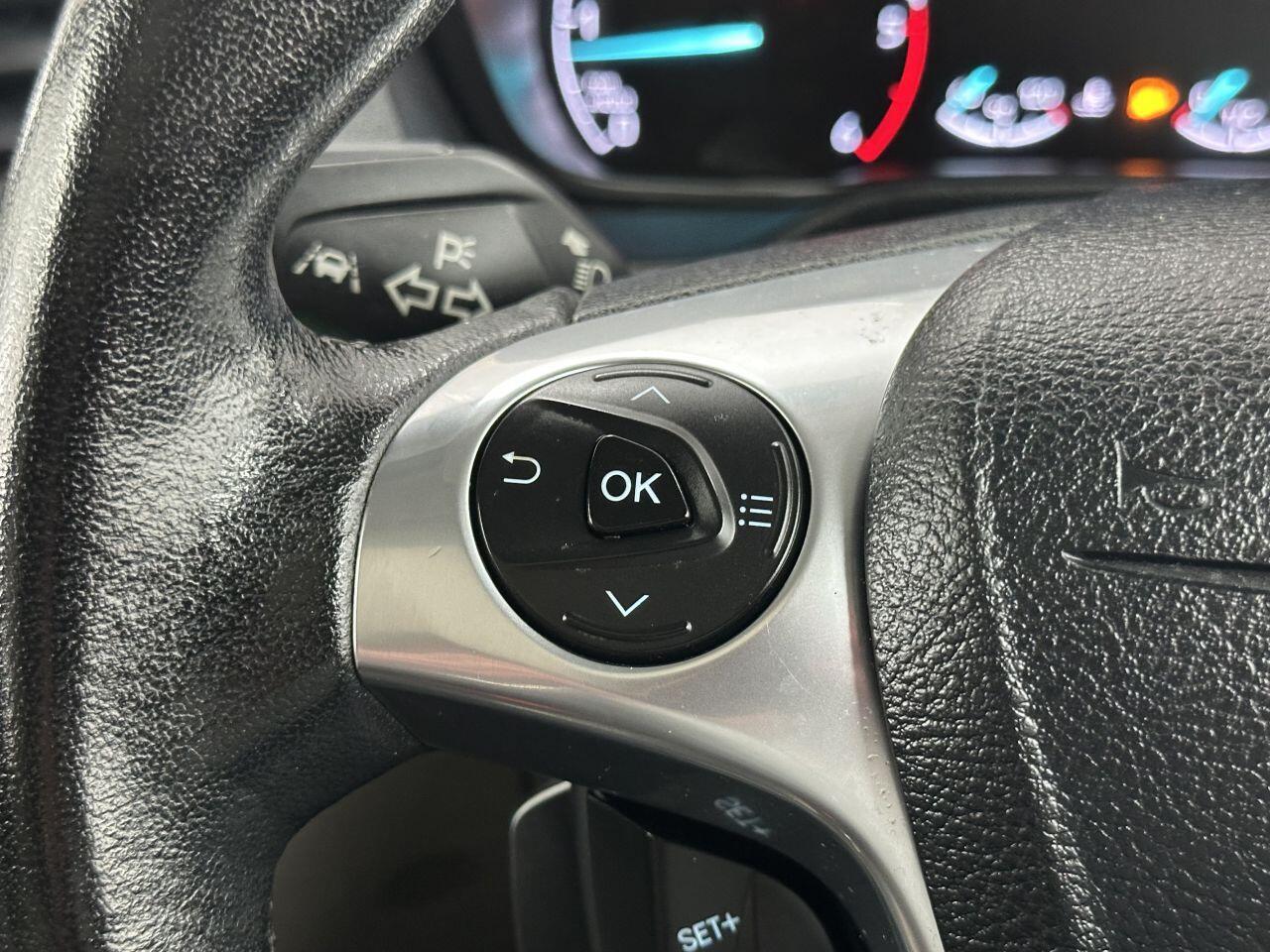 Ford Grand Tourneo Connect - Image 24