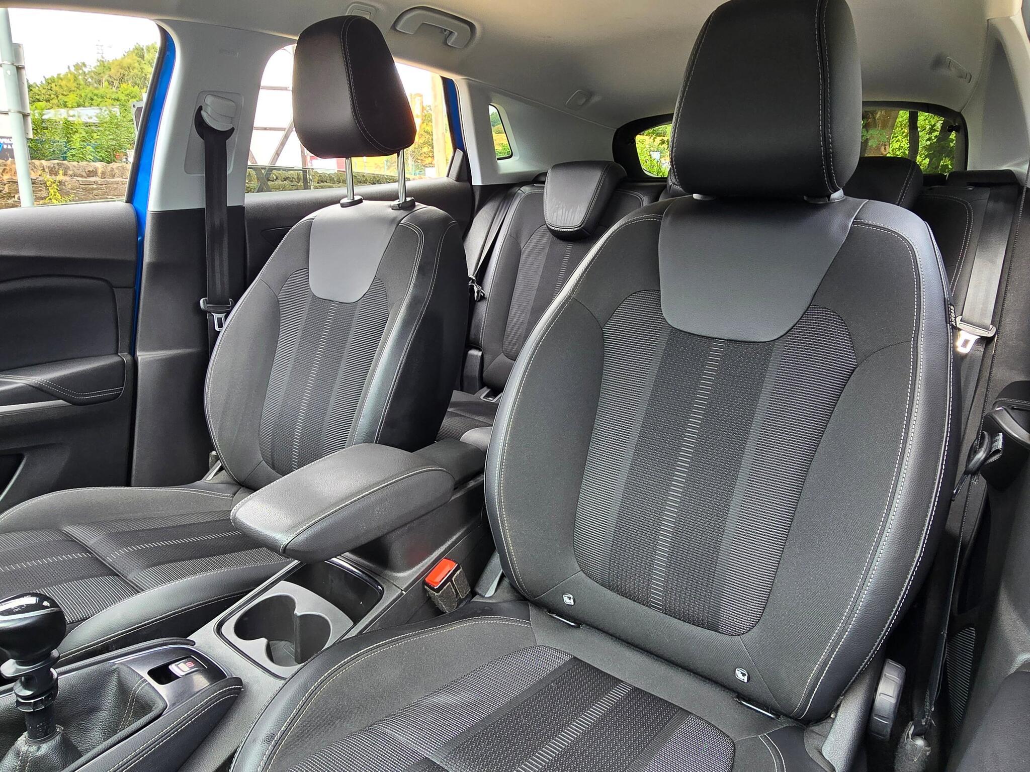 Vauxhall Grandland - Image 5