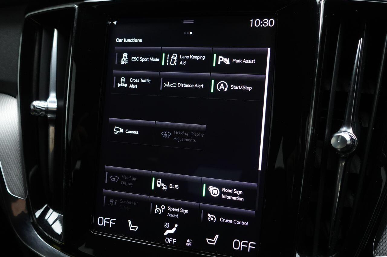 Volvo S60 - Image 30