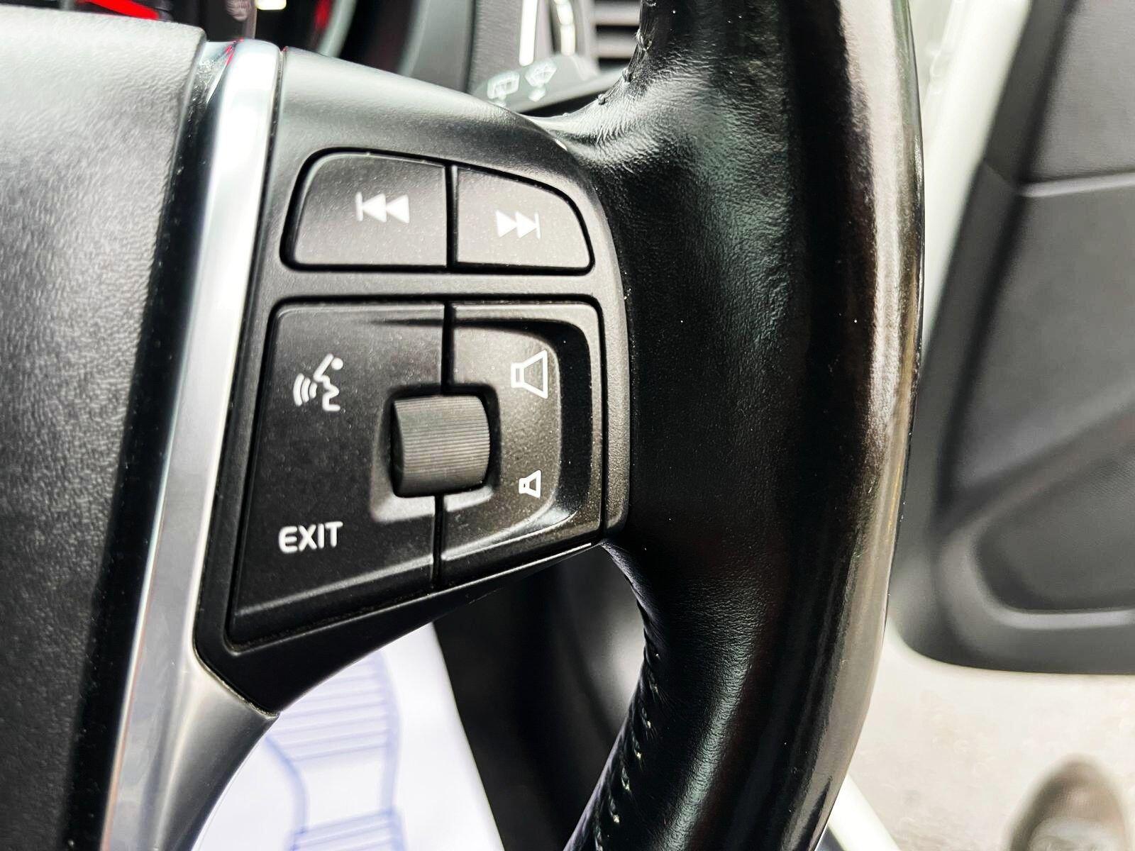 Volvo V40 - Image 31