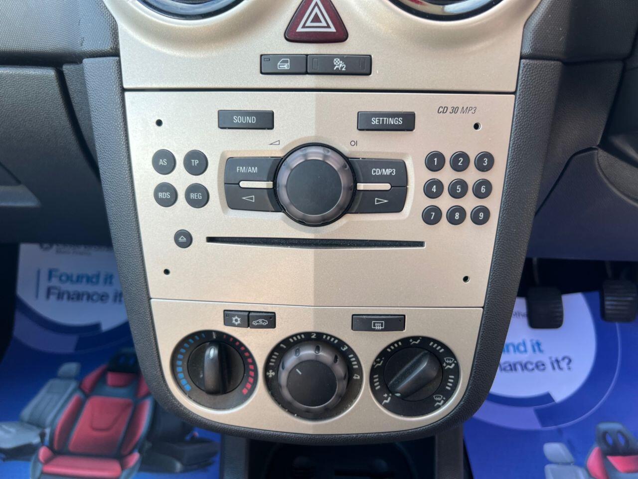 Vauxhall Corsa - Image 18