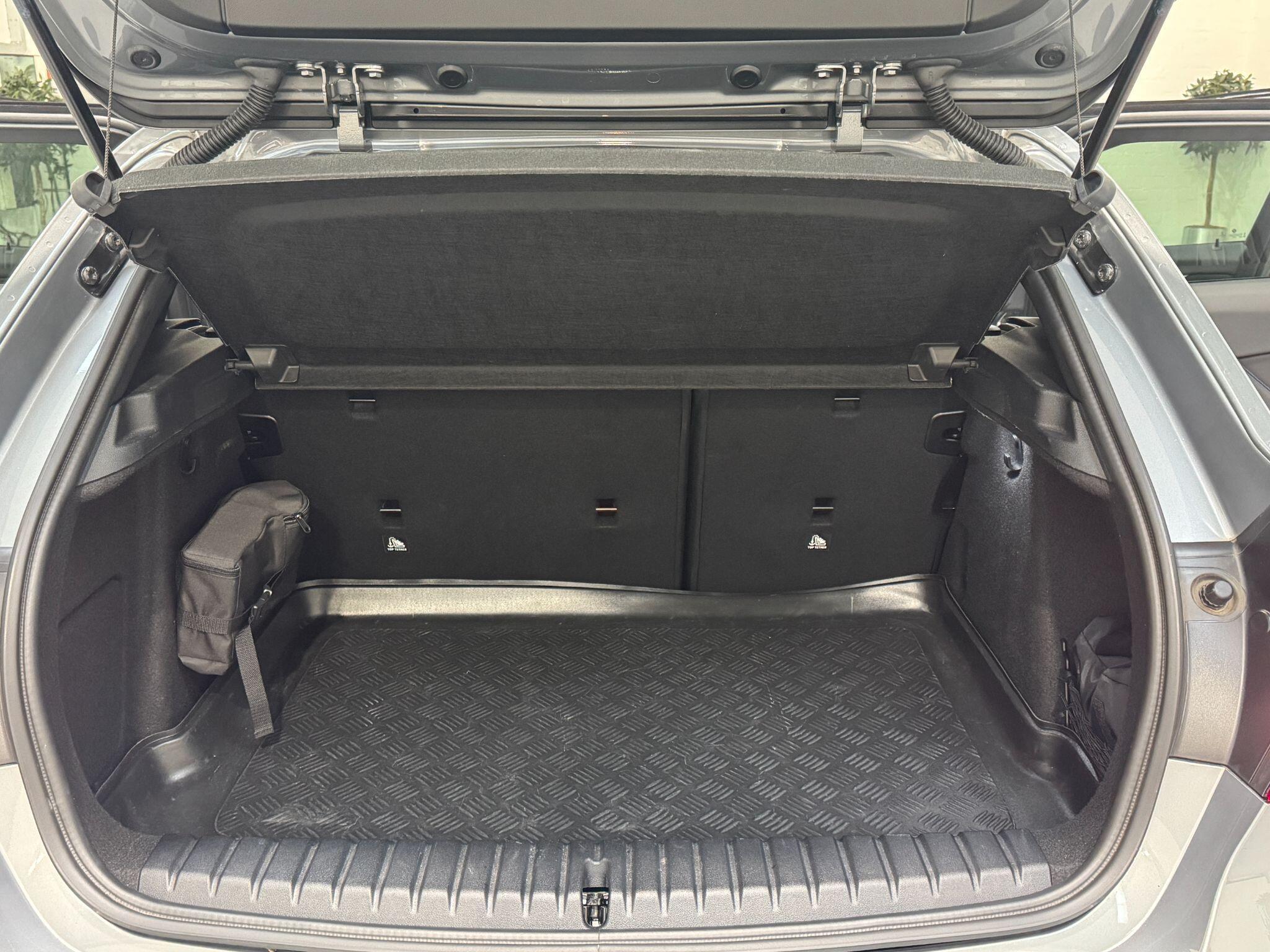 BMW 1 Series - Image 65