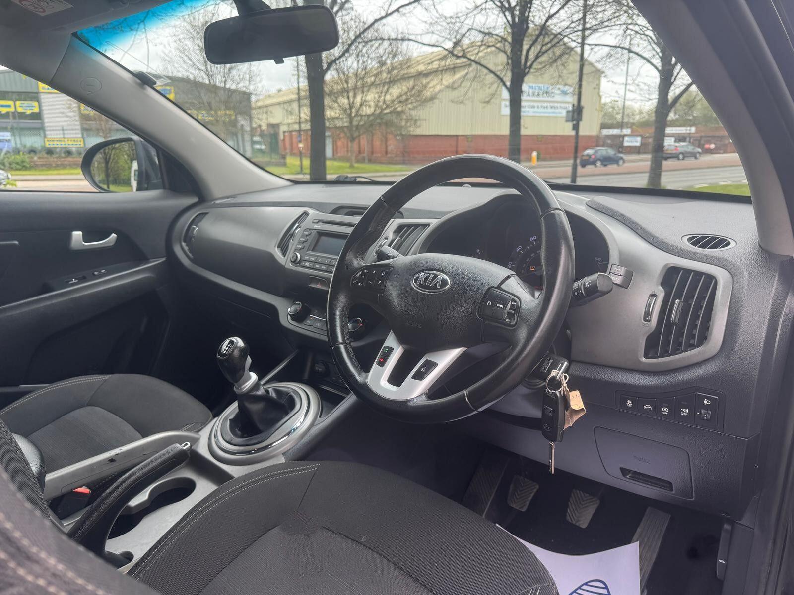 Kia Sportage - Image 13