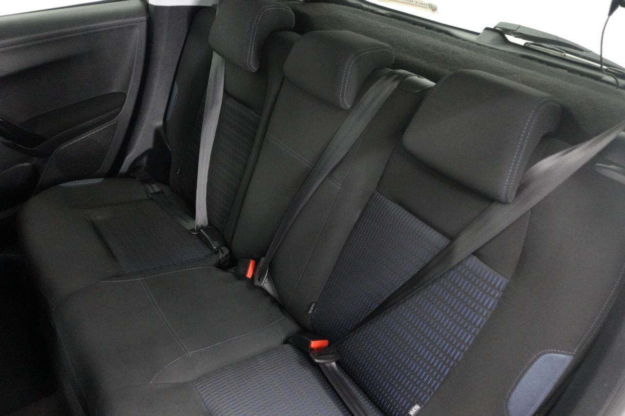 Peugeot 208 - Image 17
