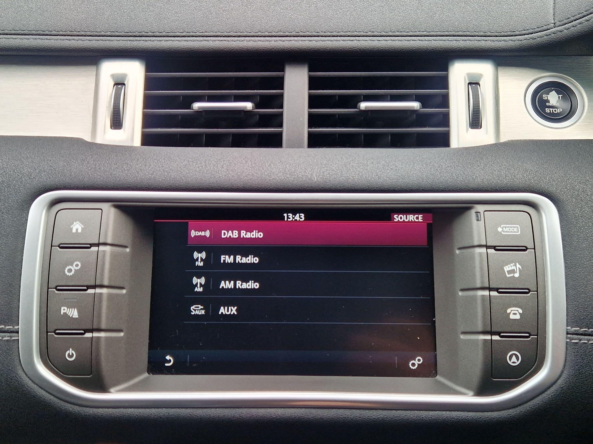 Land Rover Range Rover Evoque - Image 49