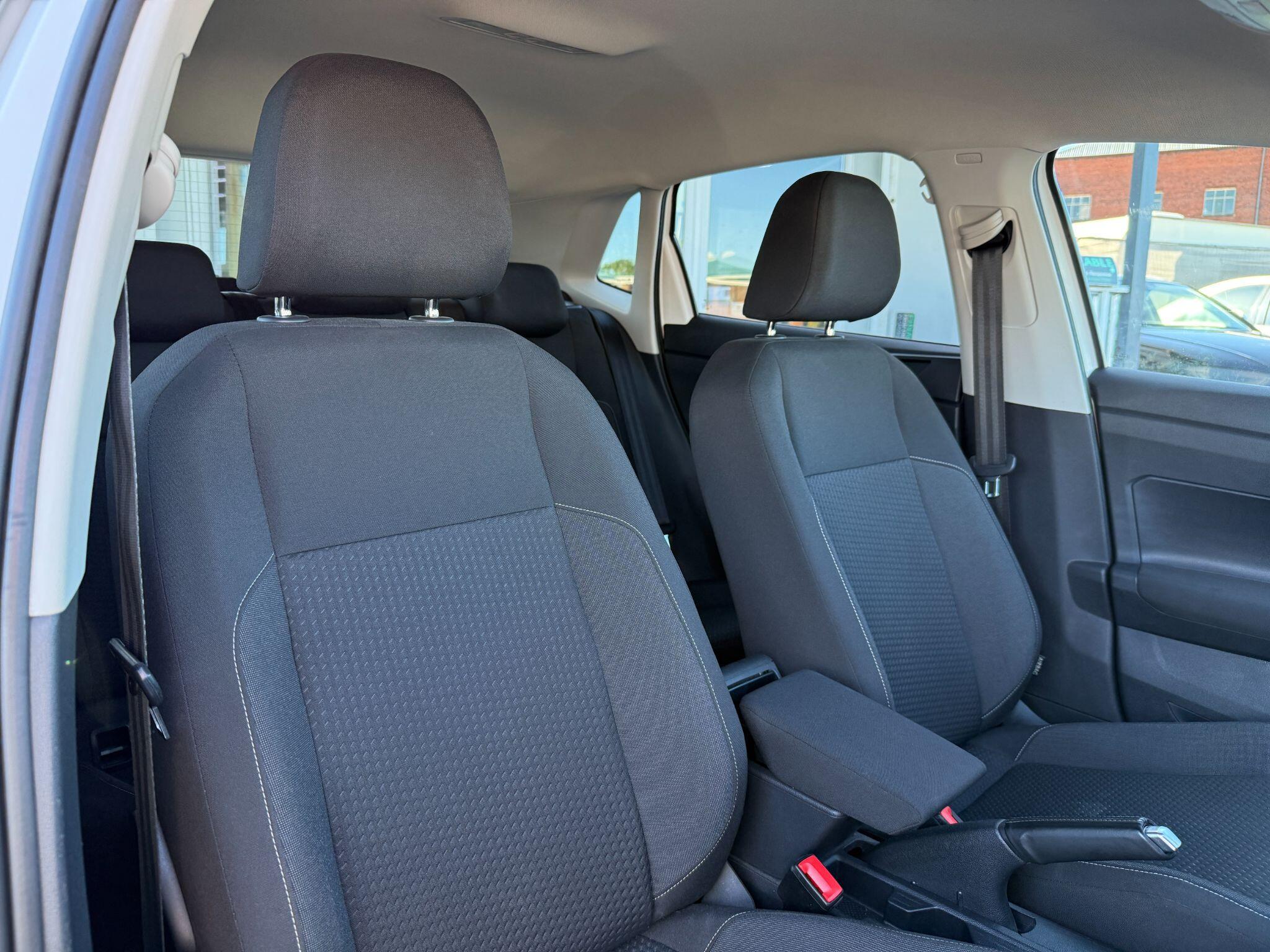 Volkswagen Polo - Image 28