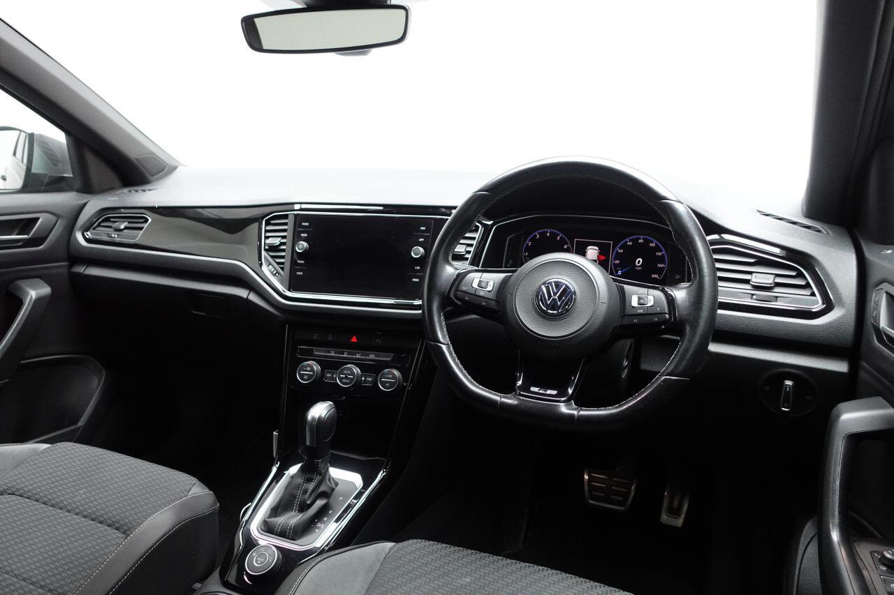 Volkswagen T-Roc - Image 17