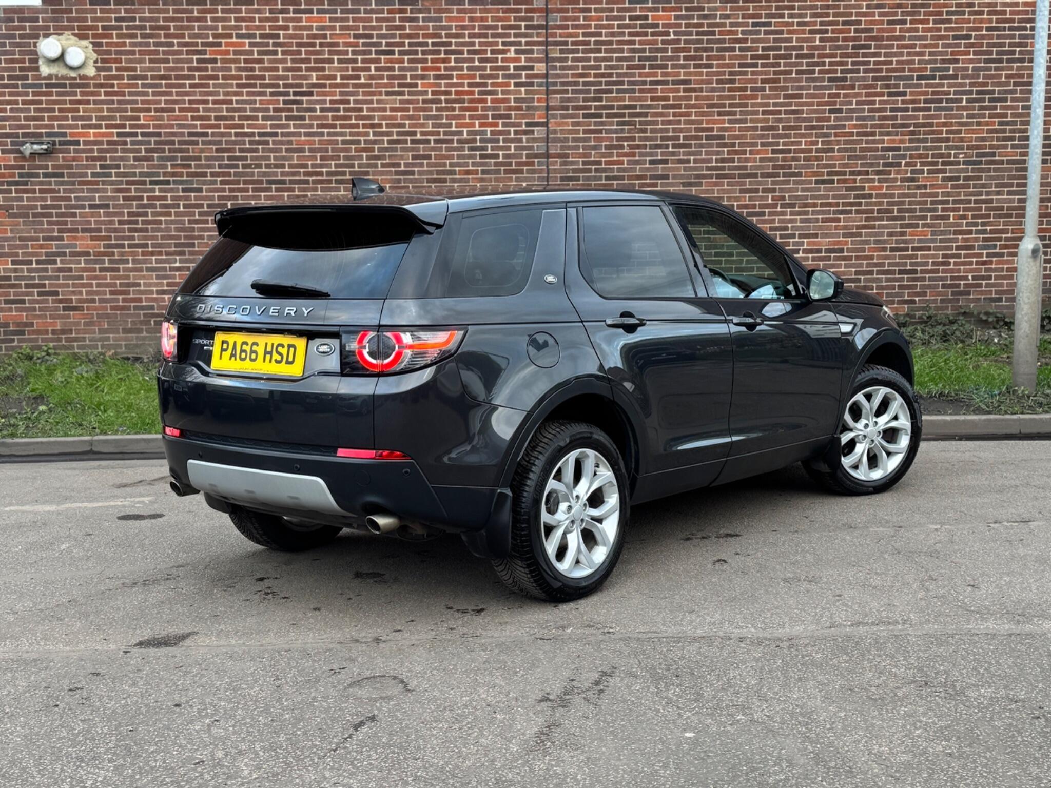 Land Rover DISCOVERY SPORT - Image 50