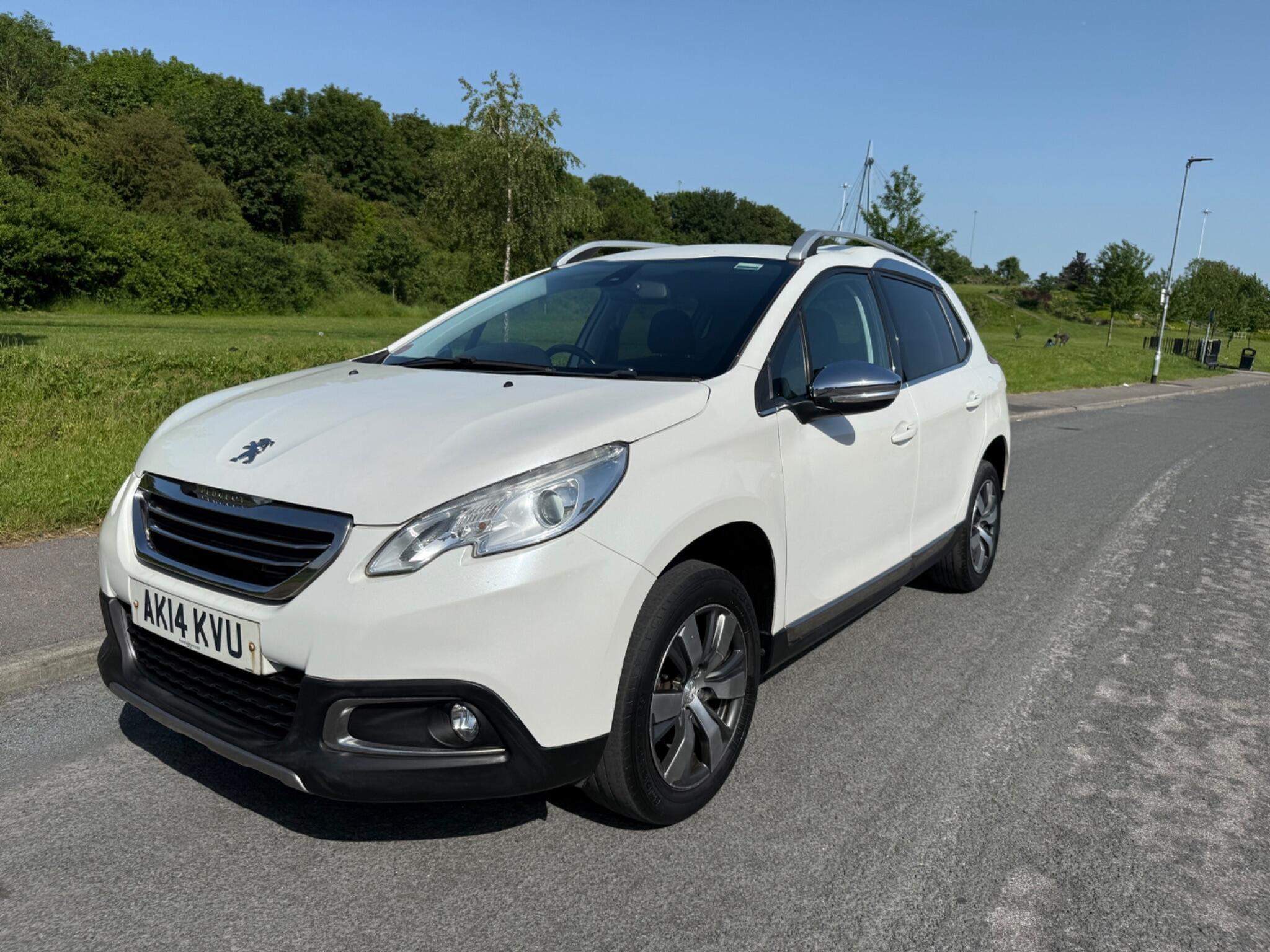 Peugeot 2008 - Image 6
