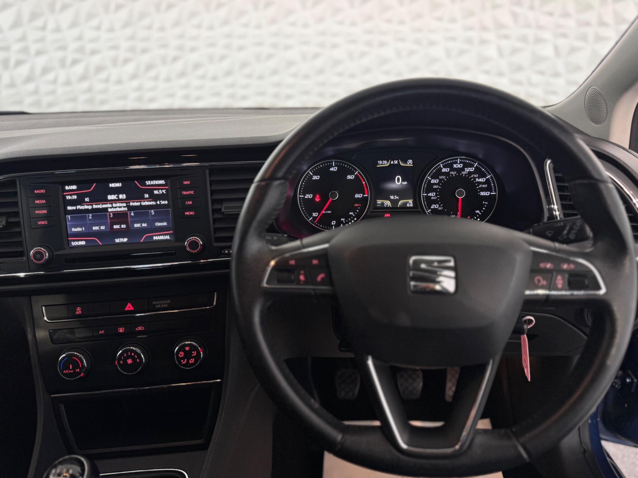 SEAT Leon - Image 20