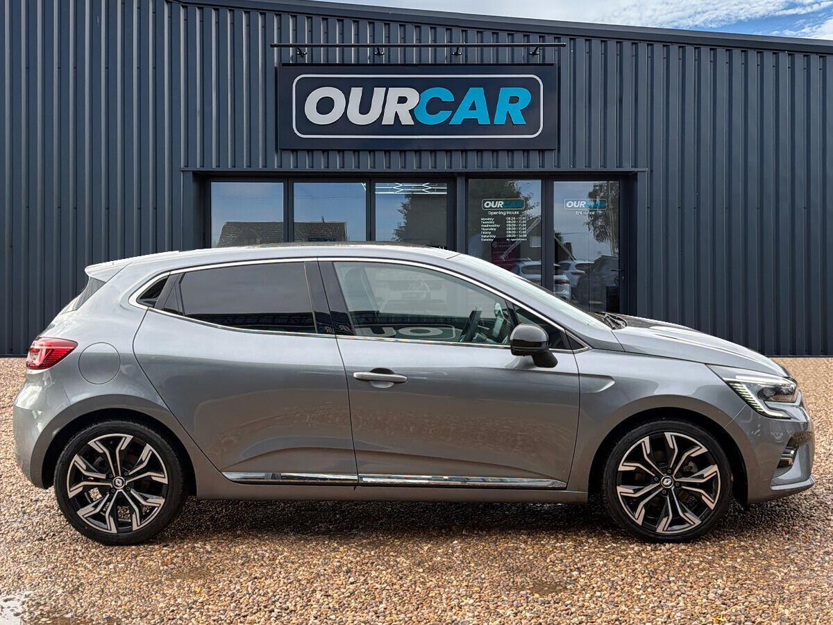 Renault Clio - Image 2