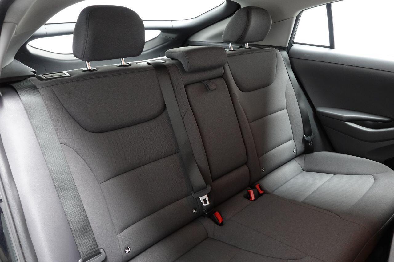 Hyundai Ioniq - Image 18