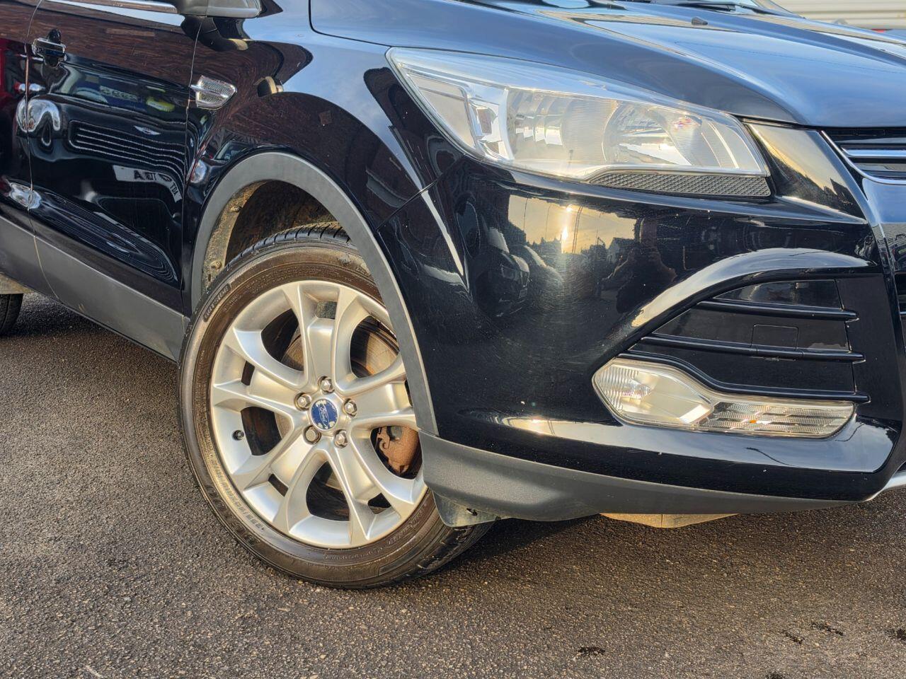 Ford Kuga - Image 3
