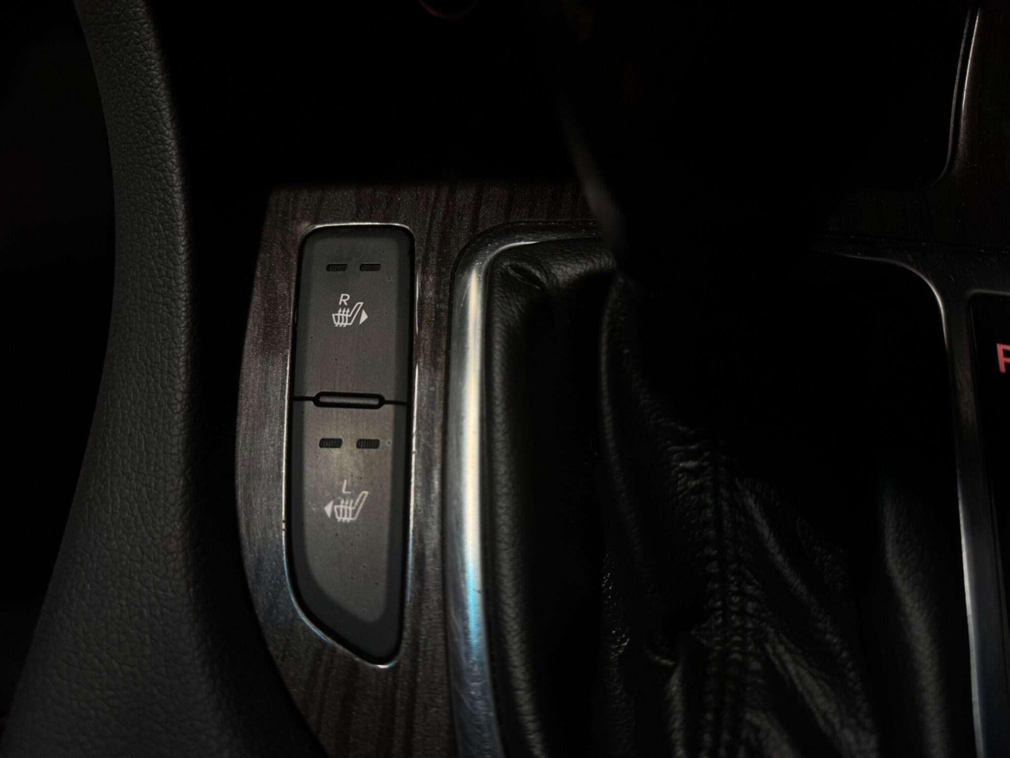 Kia Optima - Image 19
