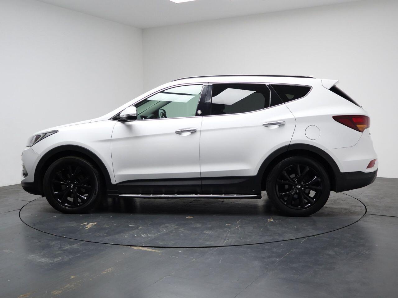 Hyundai Santa Fe - Image 8