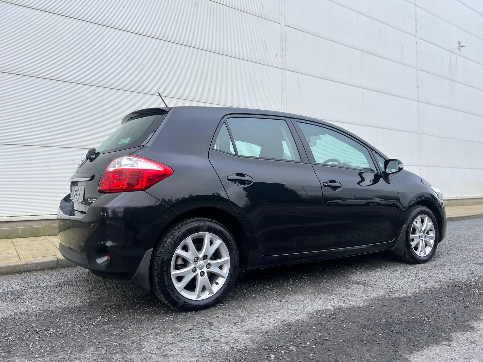 Toyota Auris - Image 32