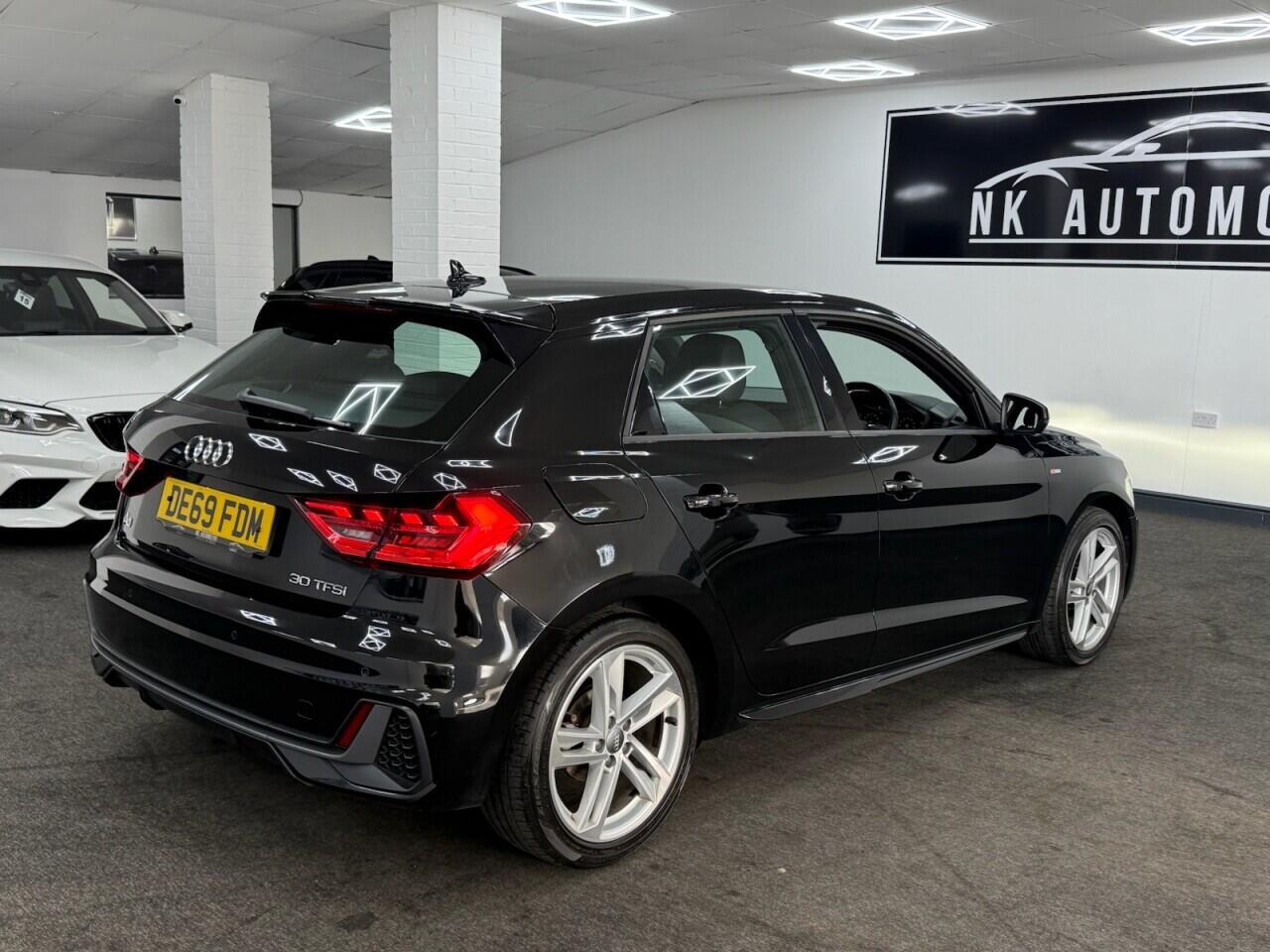 Audi A1 - Image 6