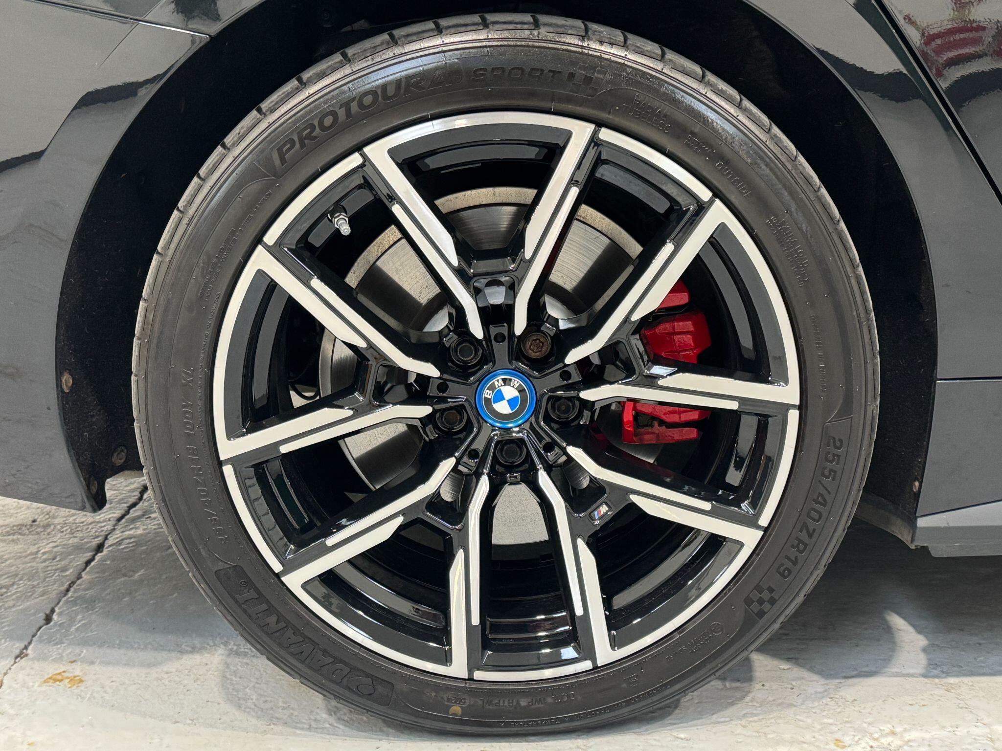 BMW I4 - Image 23