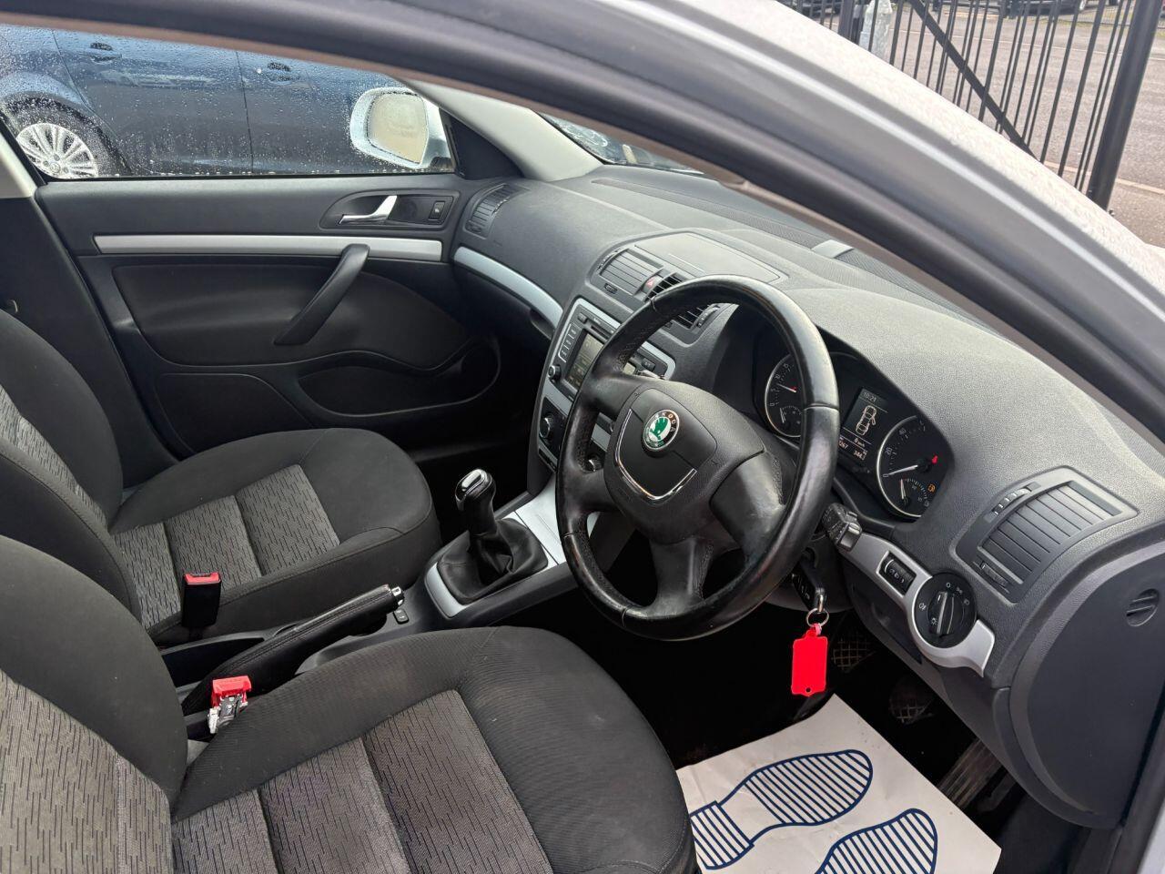 Skoda Octavia - Image 12