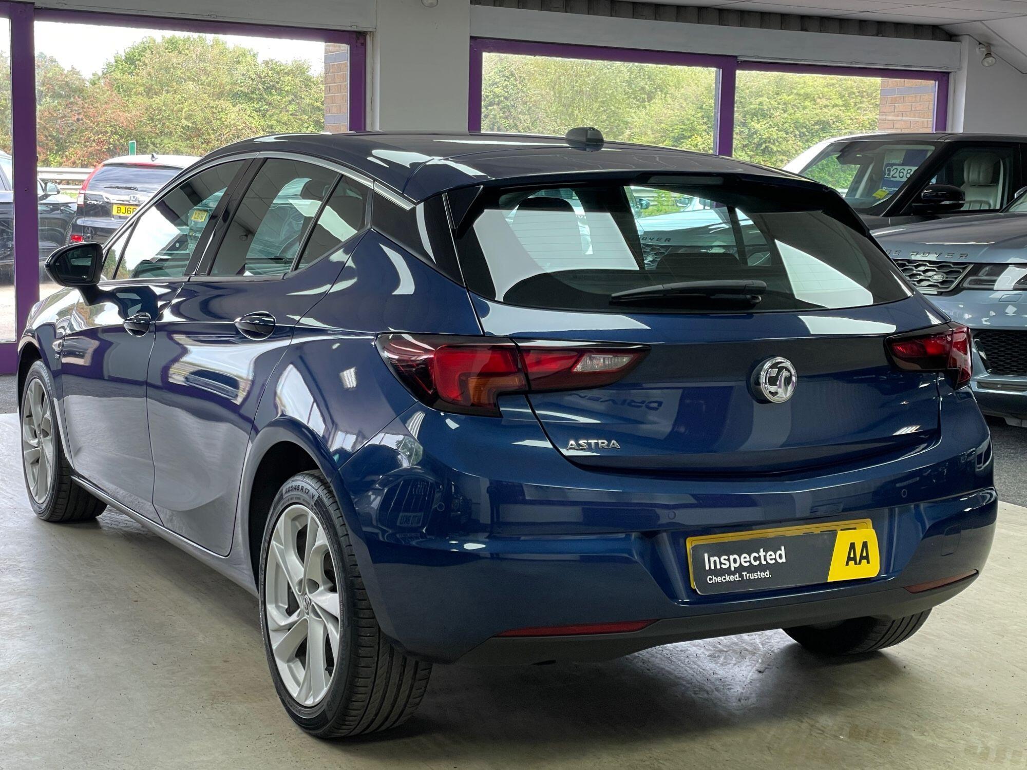 Vauxhall Astra - Image 8
