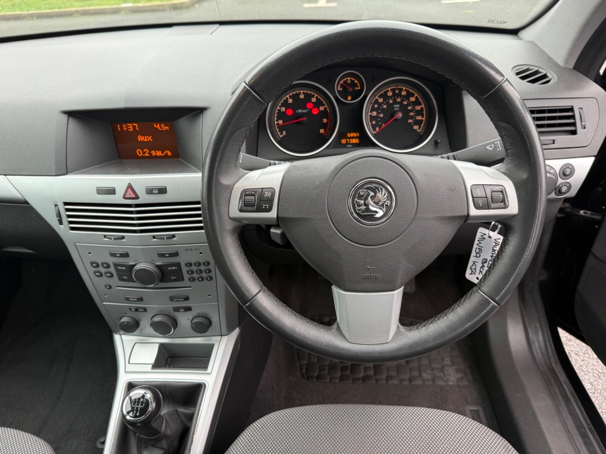 Vauxhall Astra - Image 16