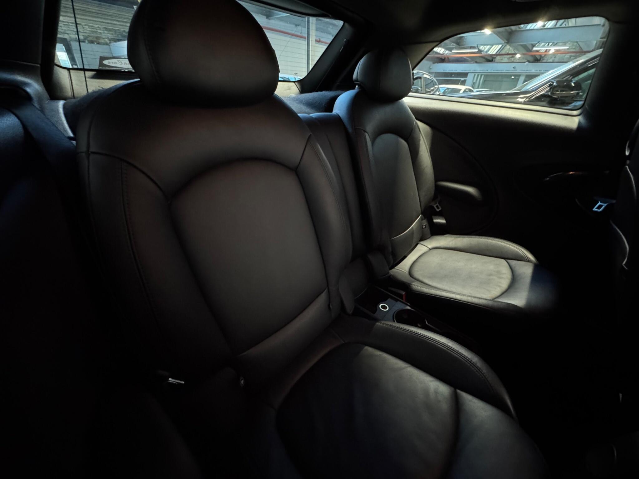 MINI Paceman - Image 11