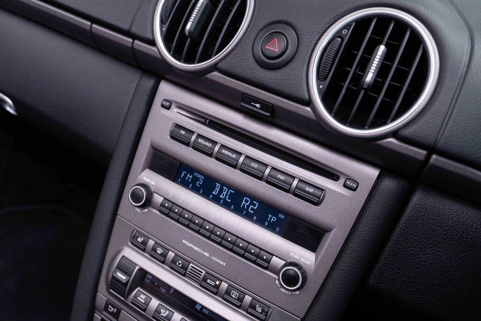 Porsche Boxster - Image 33