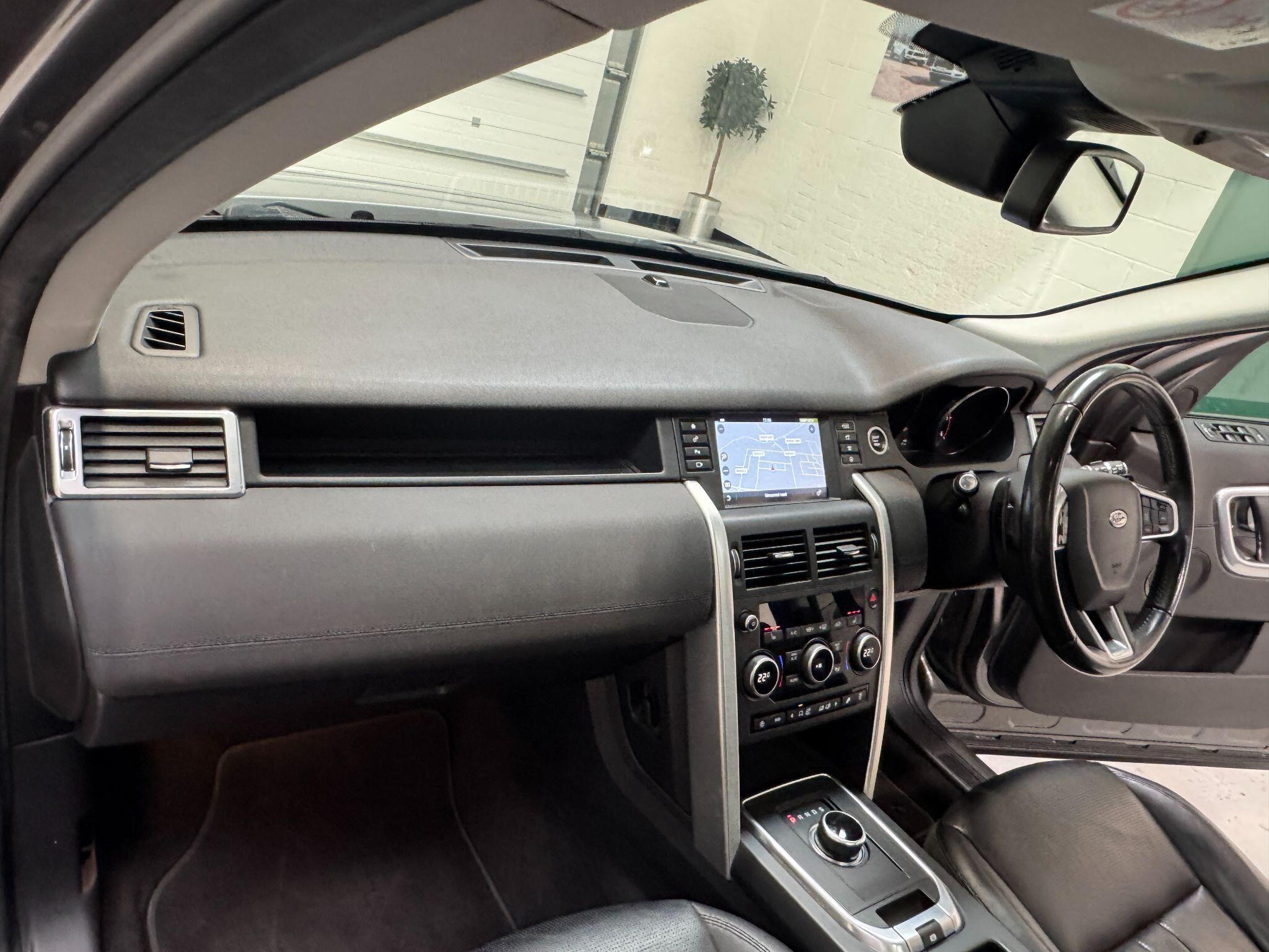 Land Rover DISCOVERY SPORT - Image 19