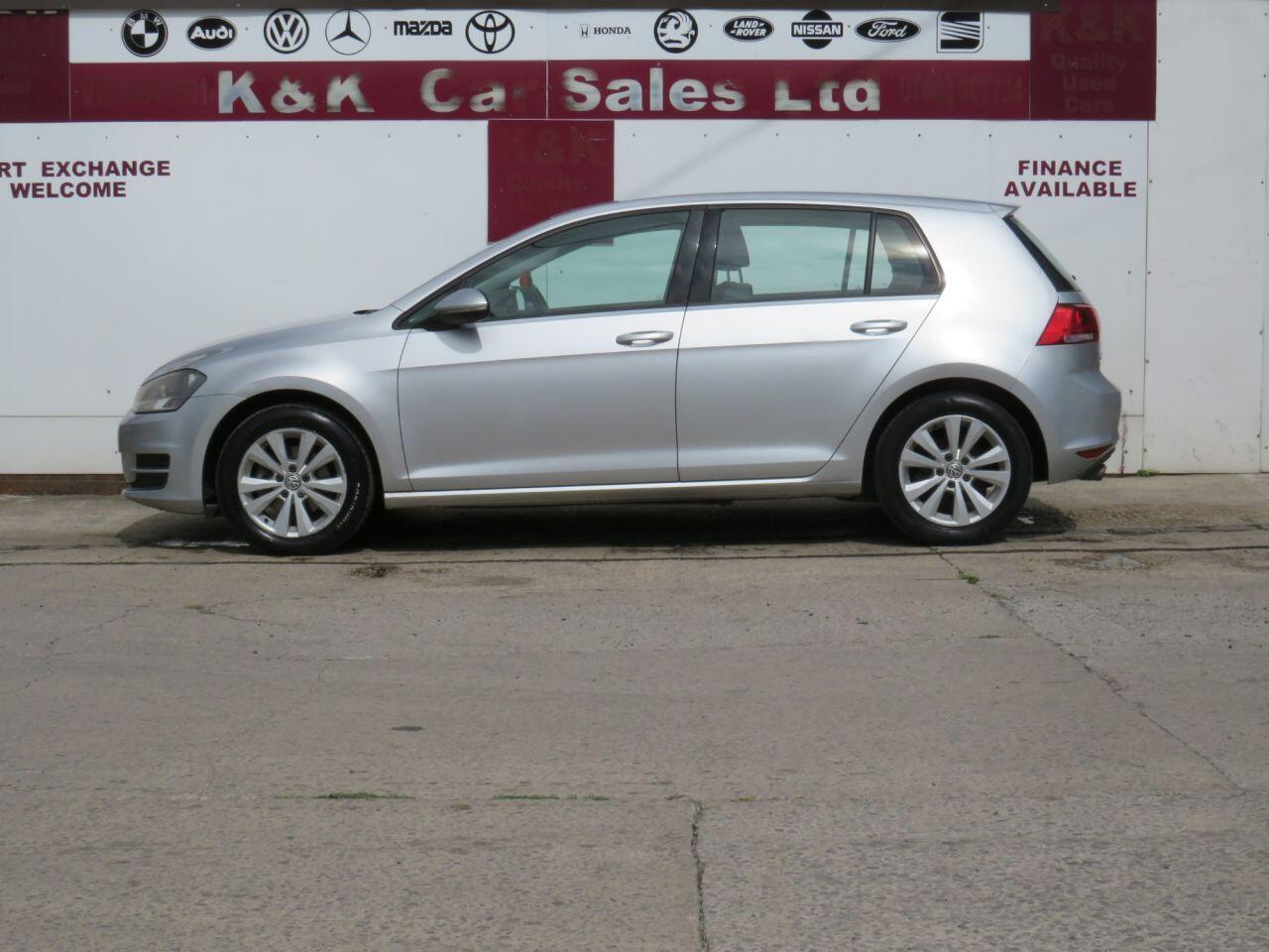 Volkswagen Golf - Image 5
