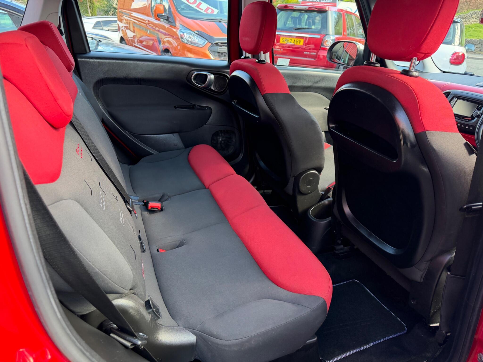 Fiat 500L - Image 28
