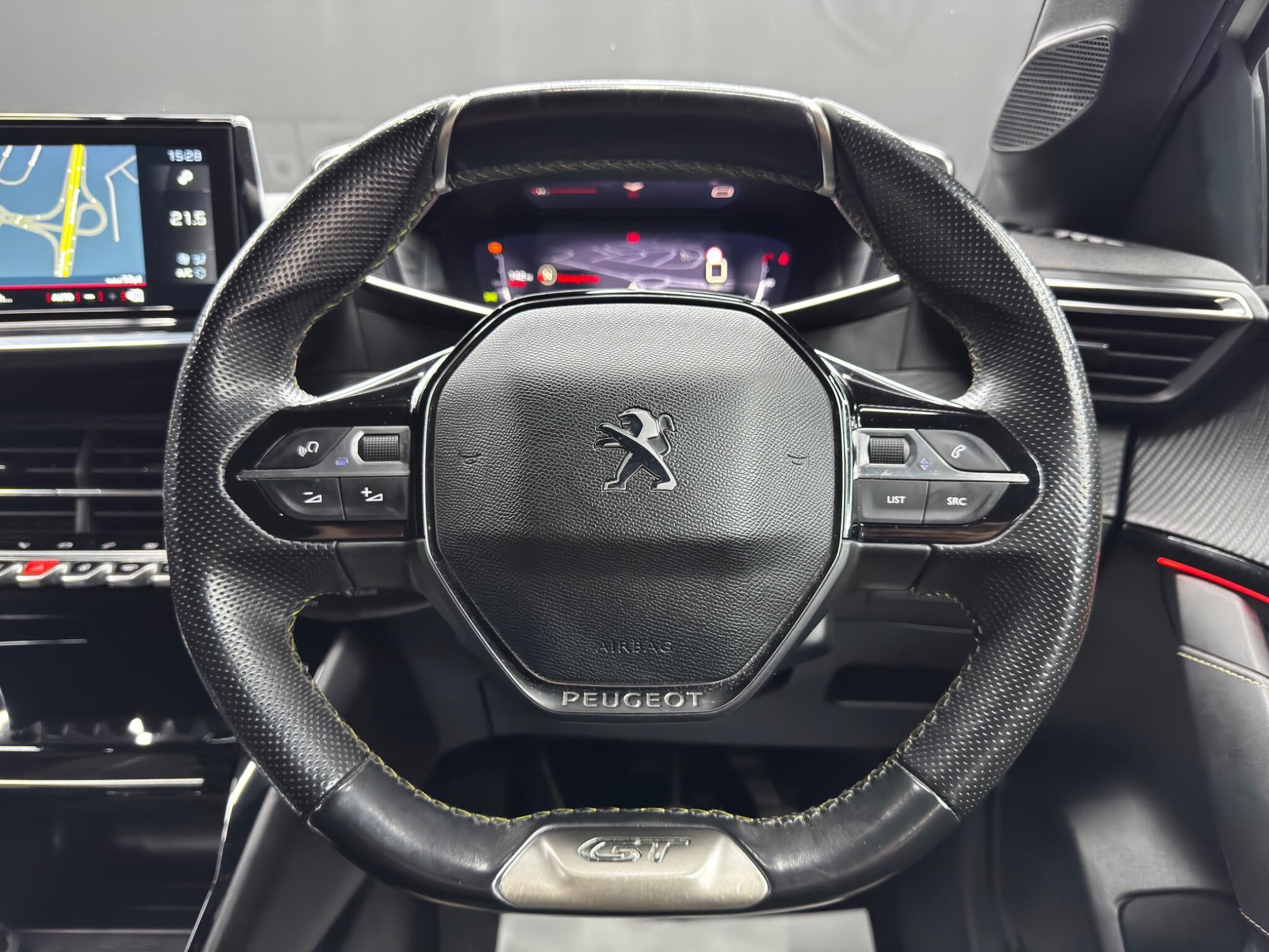 Peugeot 208 - Image 19