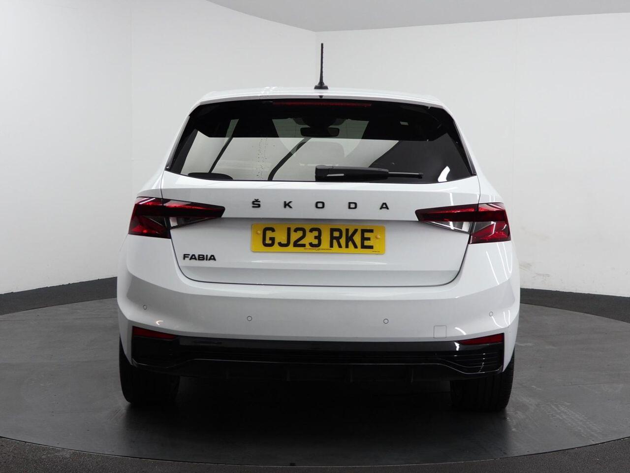 Skoda Fabia - Image 10